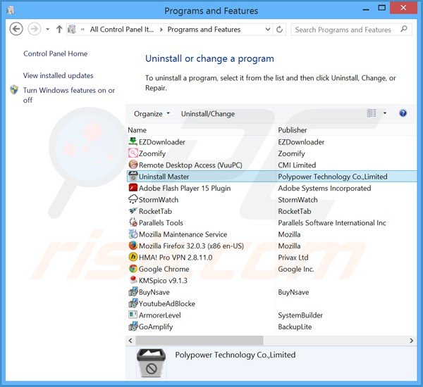 Rimuovere Uninstall Master attraverso il pannello di controllo.